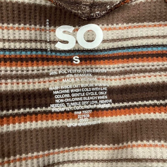 Striped Long Sleeve Shirt - Picture 4 of 4